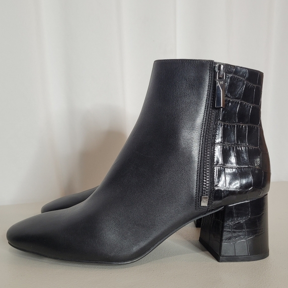 Michael Kors Black Ankle Boots - Picture 3 of 13